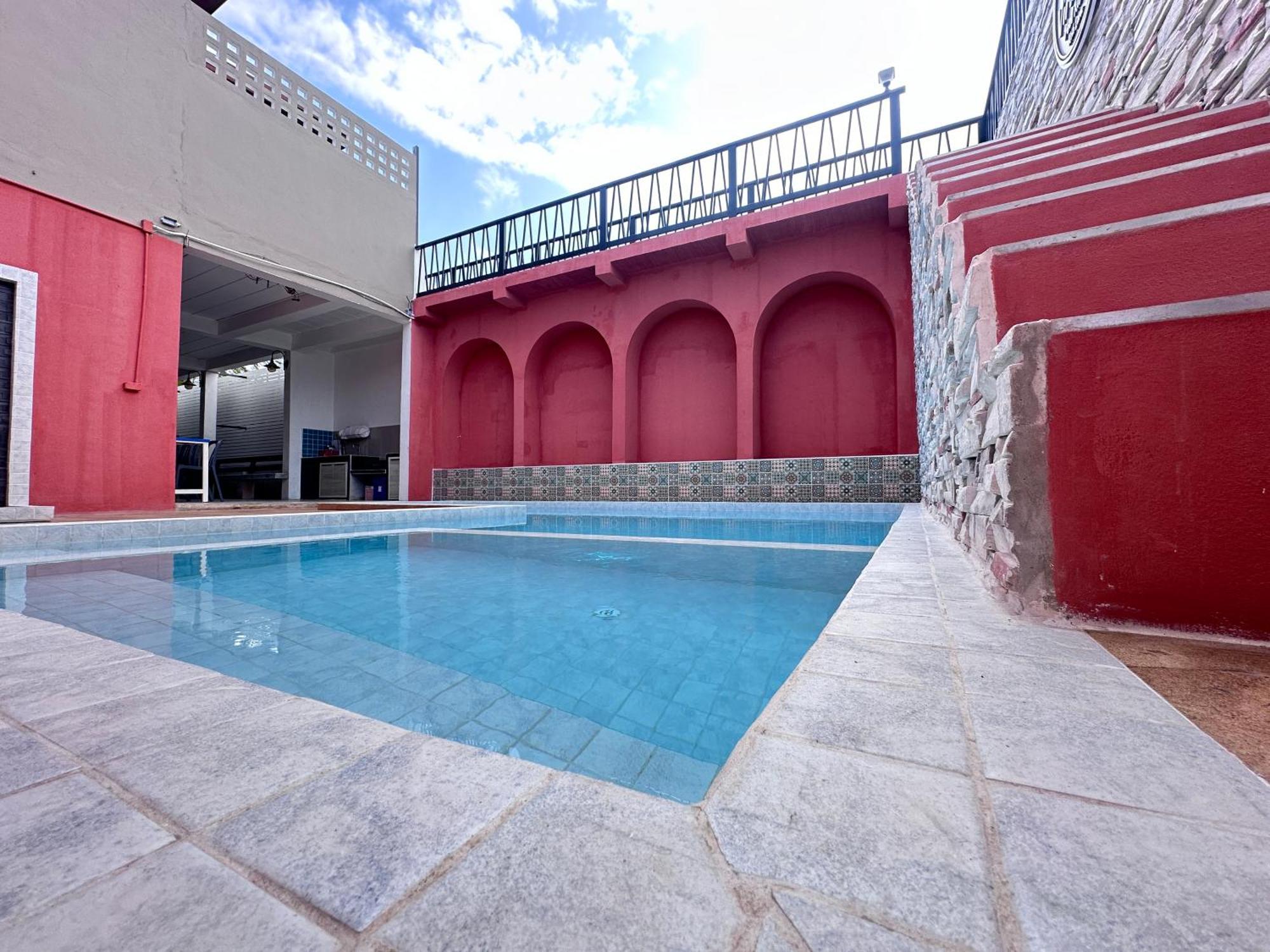 Virawan Pool Resort Ko Lan