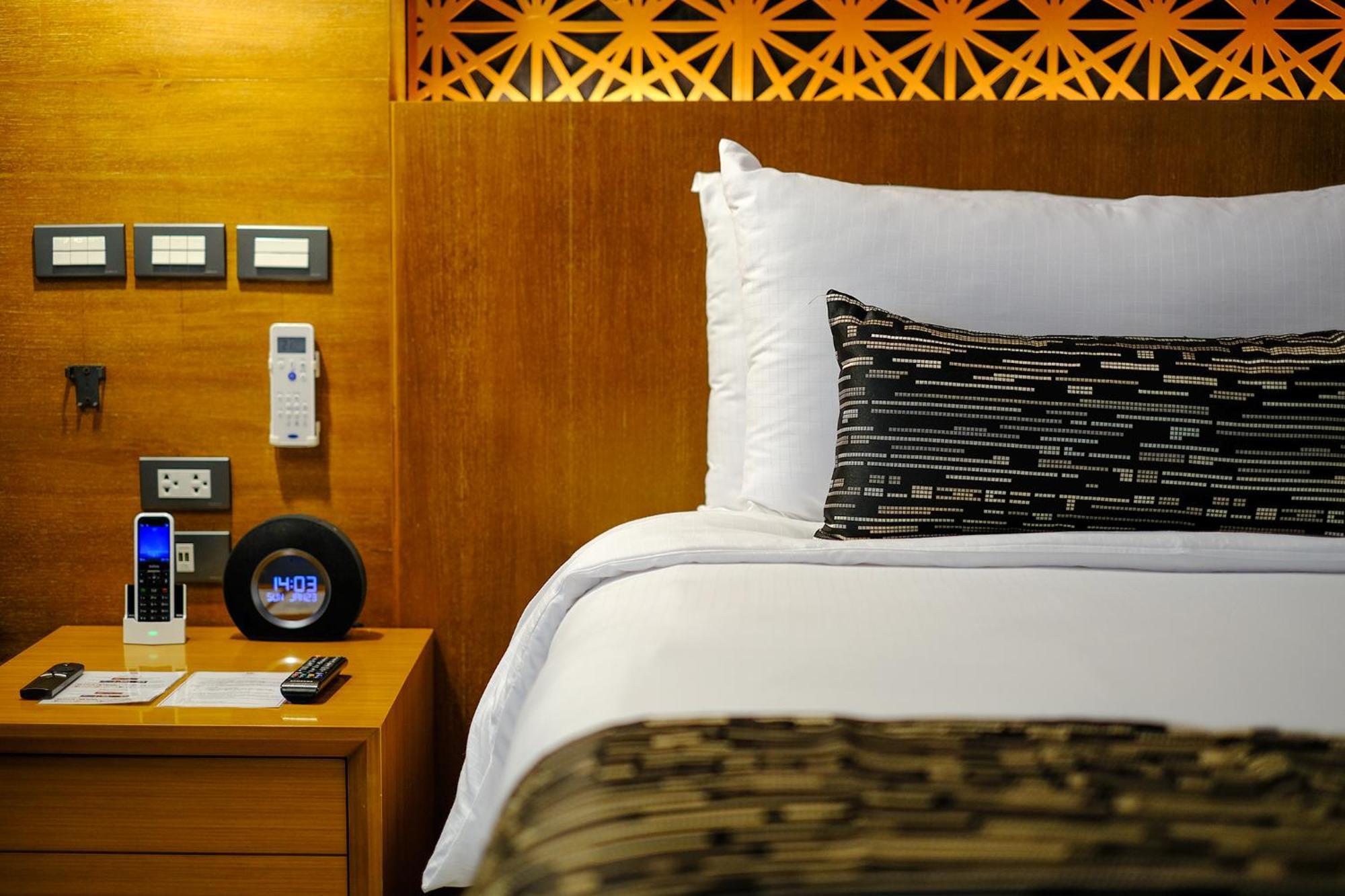 Hotel La Miniera Pool Pattaya - Small Luxury Of The World Nong Prue