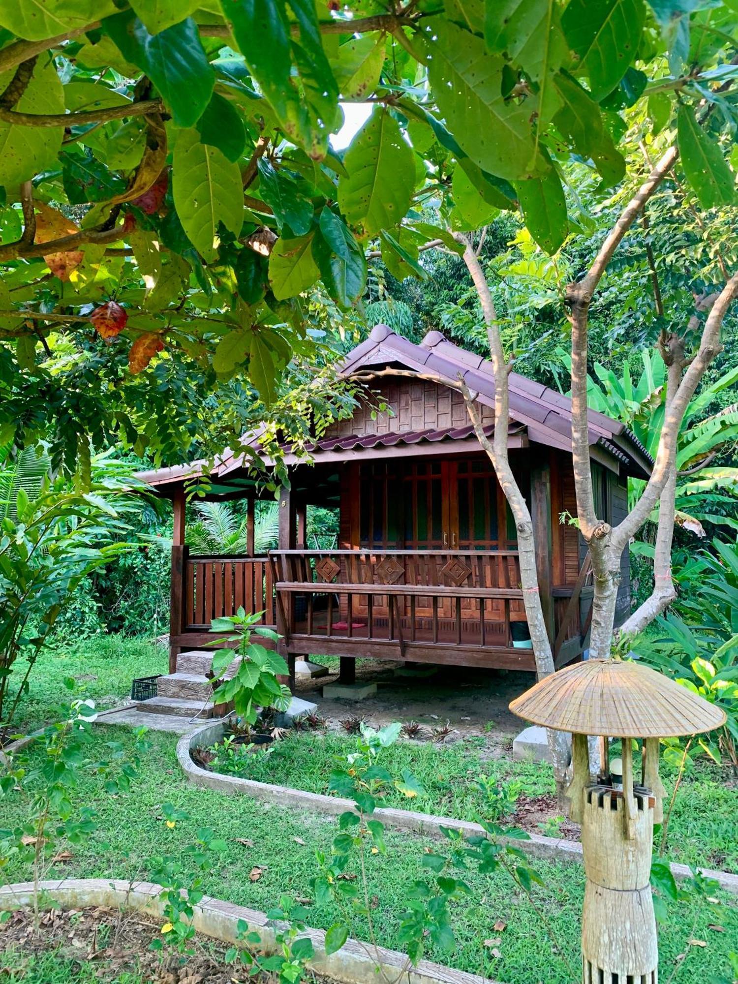 Kohkoodfarmstay Homestay *