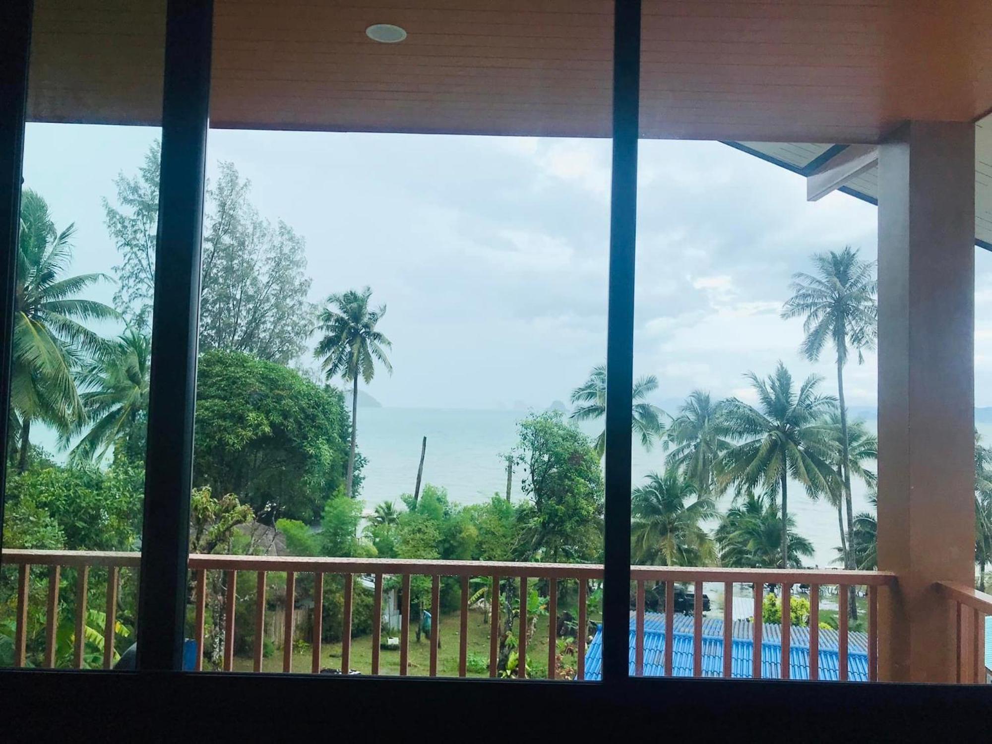 Guest house Koh Yao Yai Sea Breeze House เกาะยาวใหญ่ซีบรีซเฮ้าส์