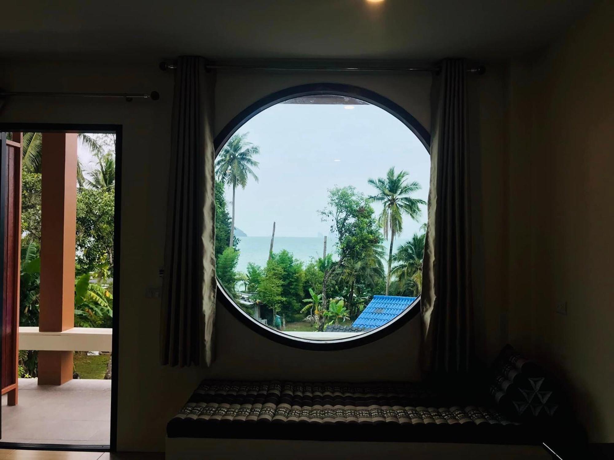 Guest house Koh Yao Yai Sea Breeze House เกาะยาวใหญ่ซีบรีซเฮ้าส์ Ko Yao Yai
