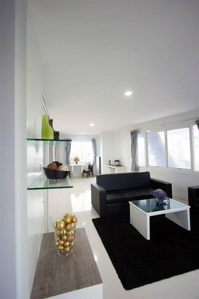 Hotel Prime Time Chonburi