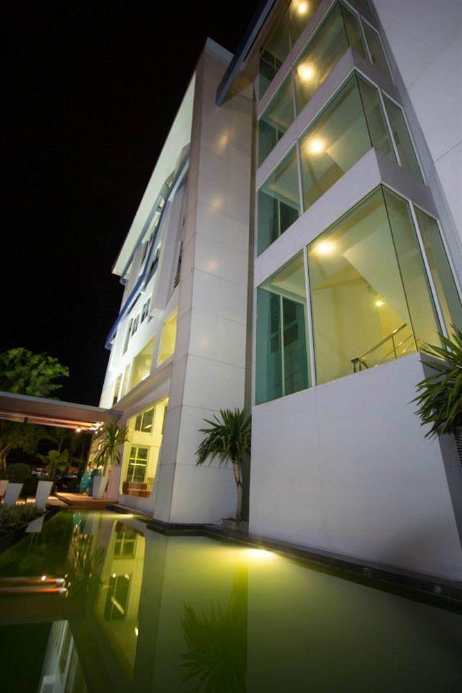Hotel Prime Time Chonburi