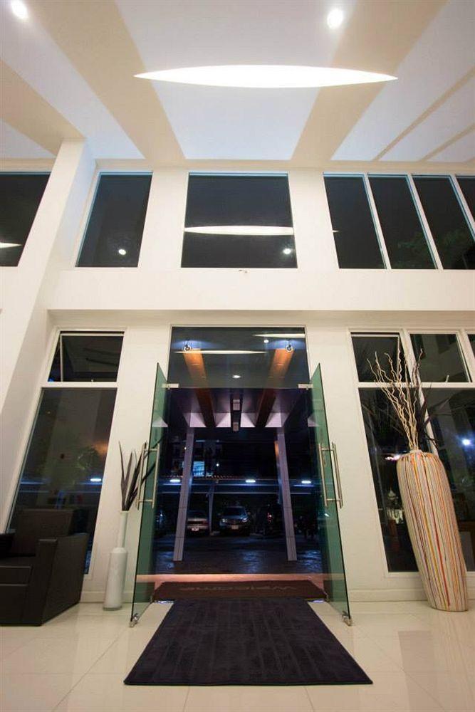 Prime Time Hotel 4*