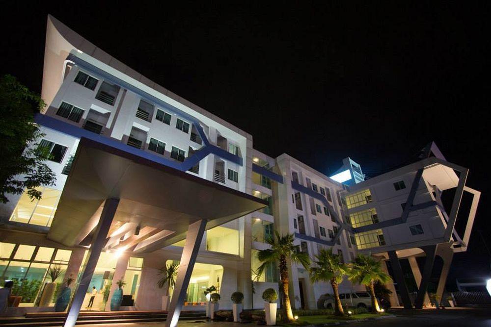Hotel Prime Time Chonburi