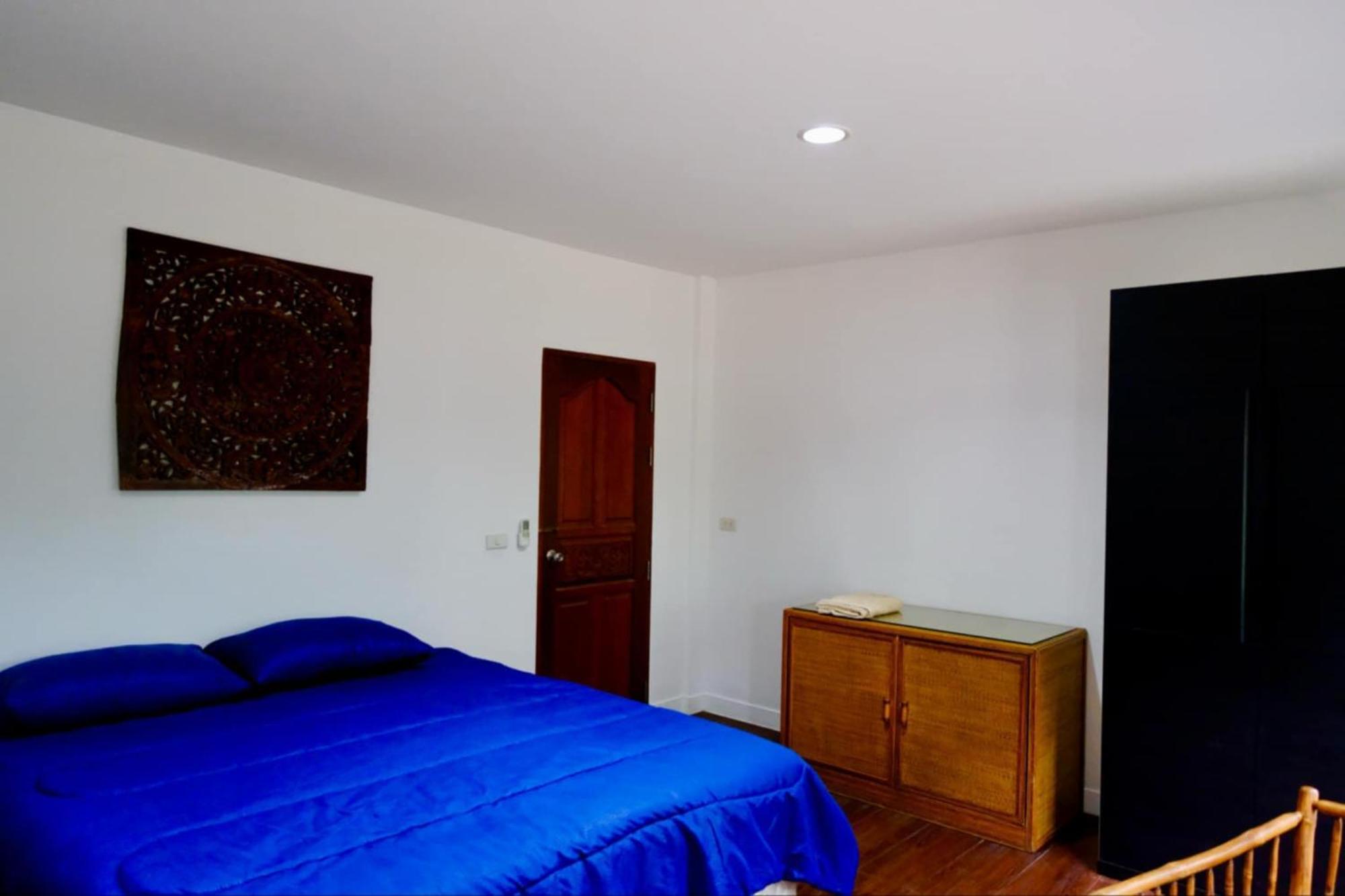 Lyndale Guest house *