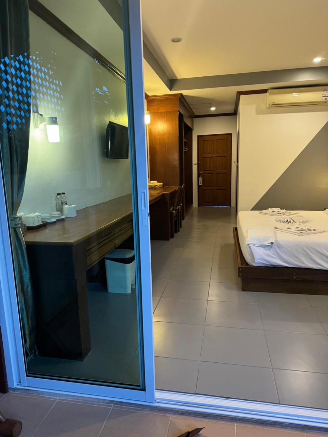 Pratum Resort 2*