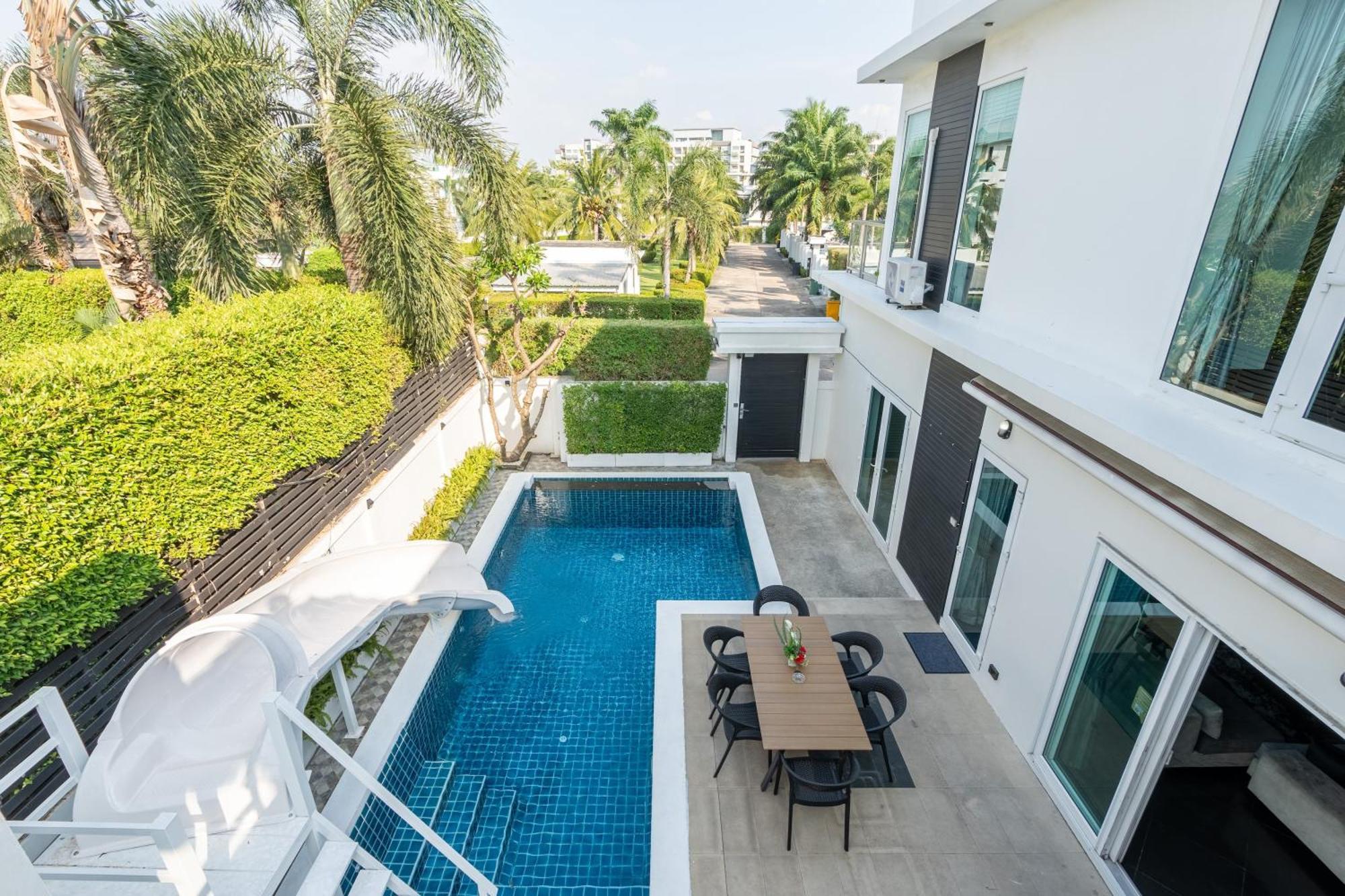 Villa Premium Pool Villa Pattaya