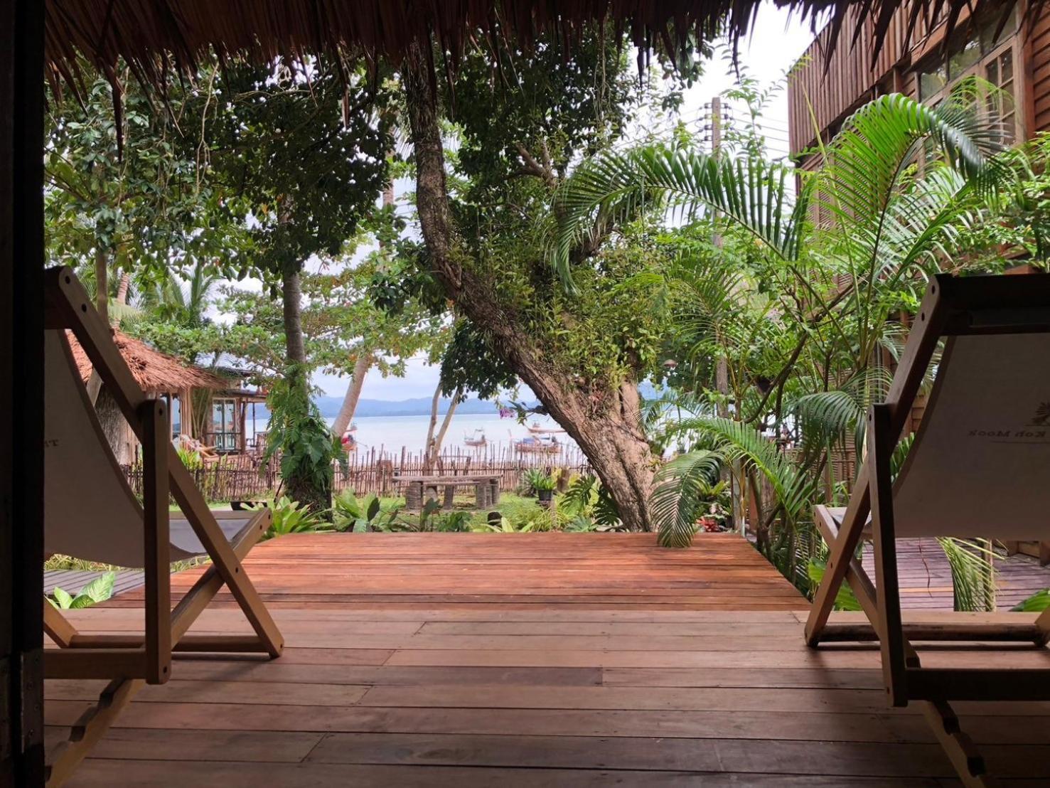 The Tropical Lodge Koh Mook