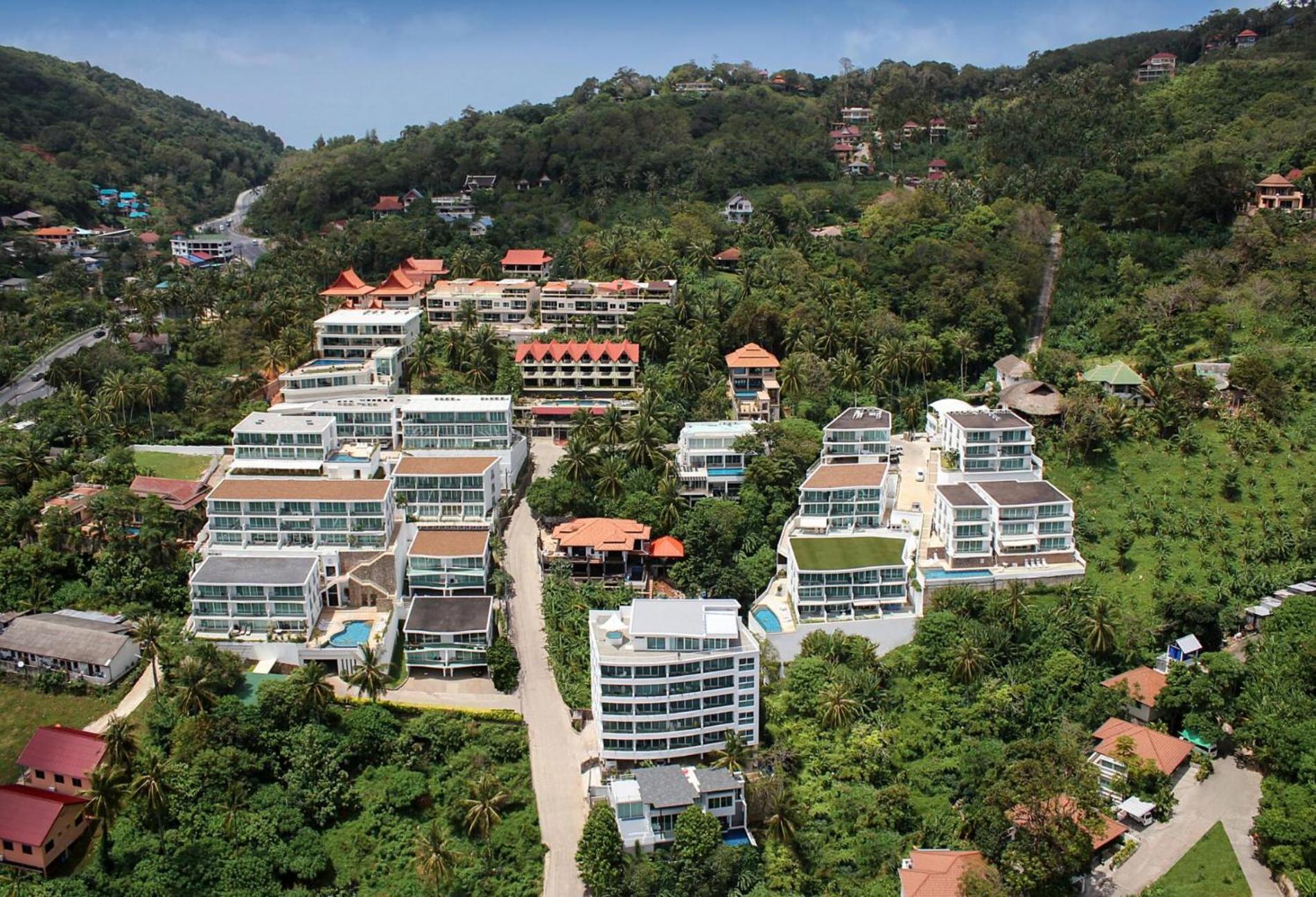 Apartment Sea View At Kata Ocean View By Lofty