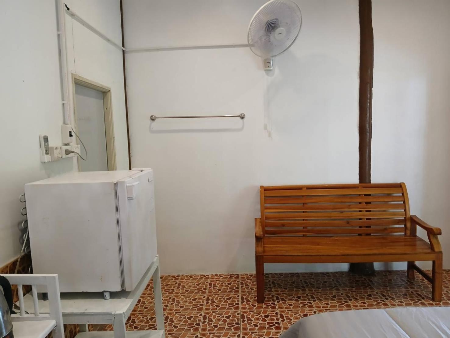 Ao Yai Koh Kood Resort