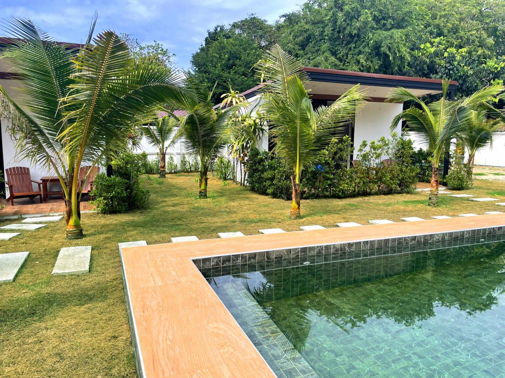 Aqua Boutique & Pool Koh Phayam