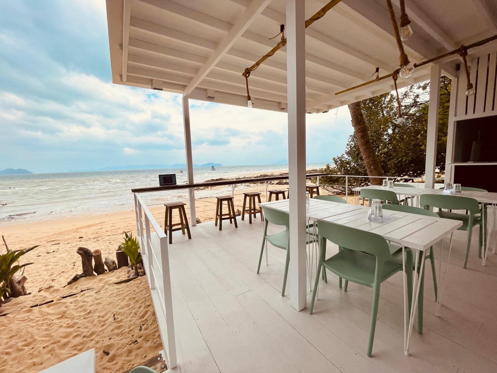 Resort Aqua Boutique & Pool Koh Phayam
