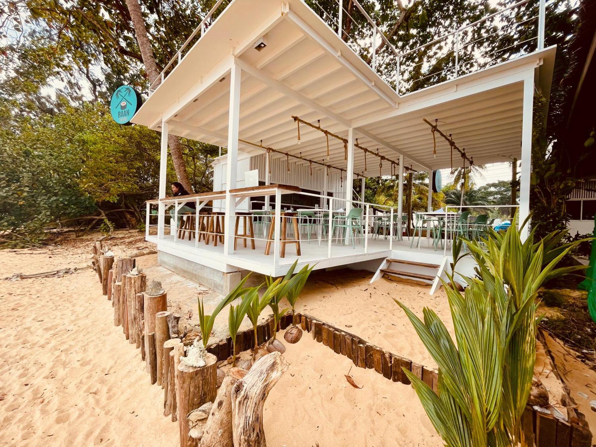 Aqua Boutique & Pool Resort *