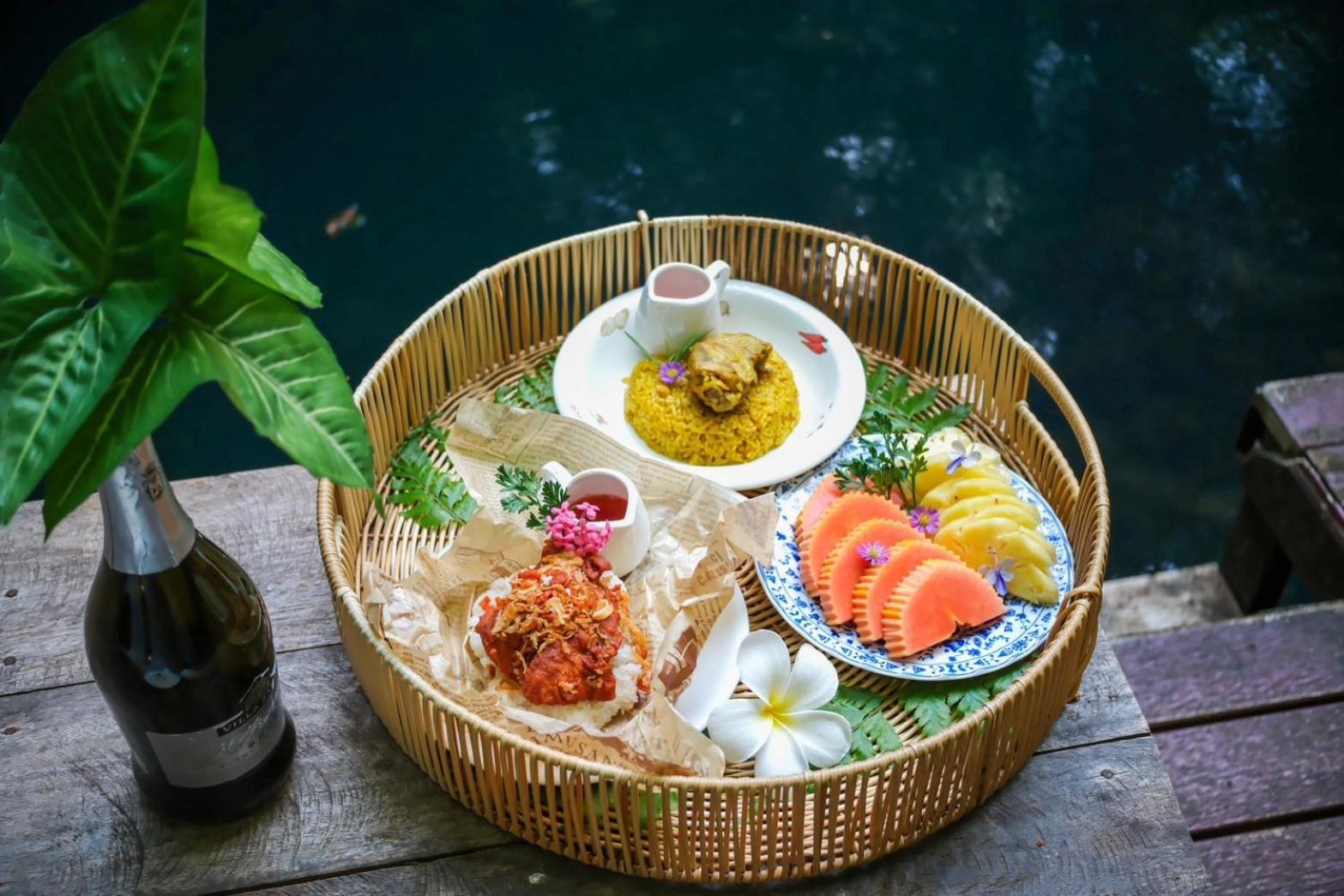 Resort Blu Monkey Pooltara & Pet Friendly