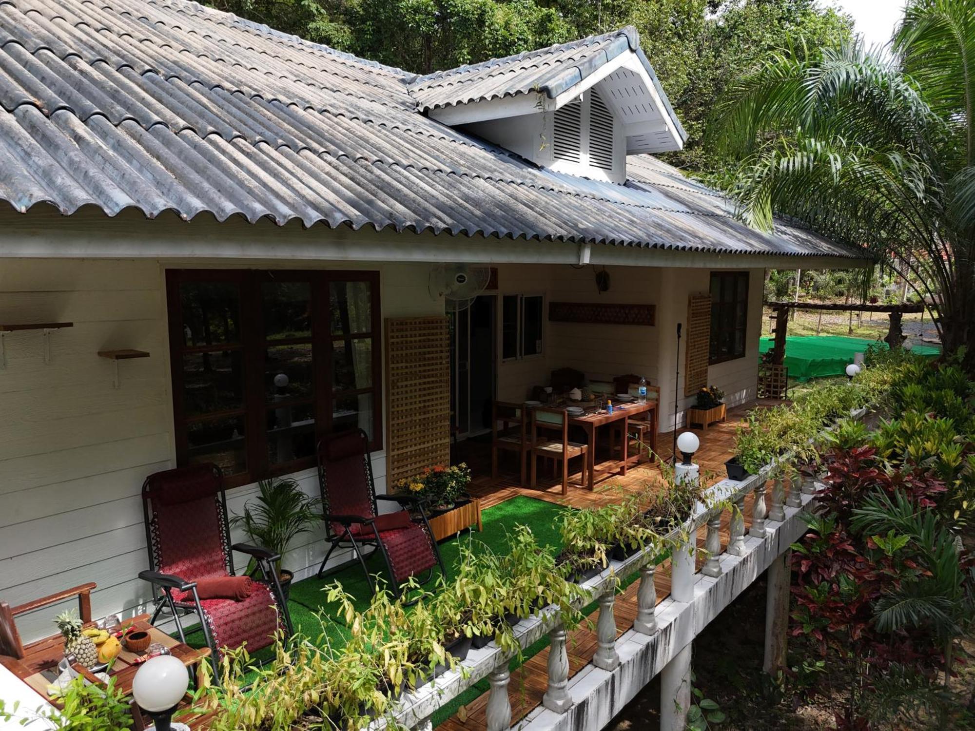 Kood Life Guest house Ko Kut