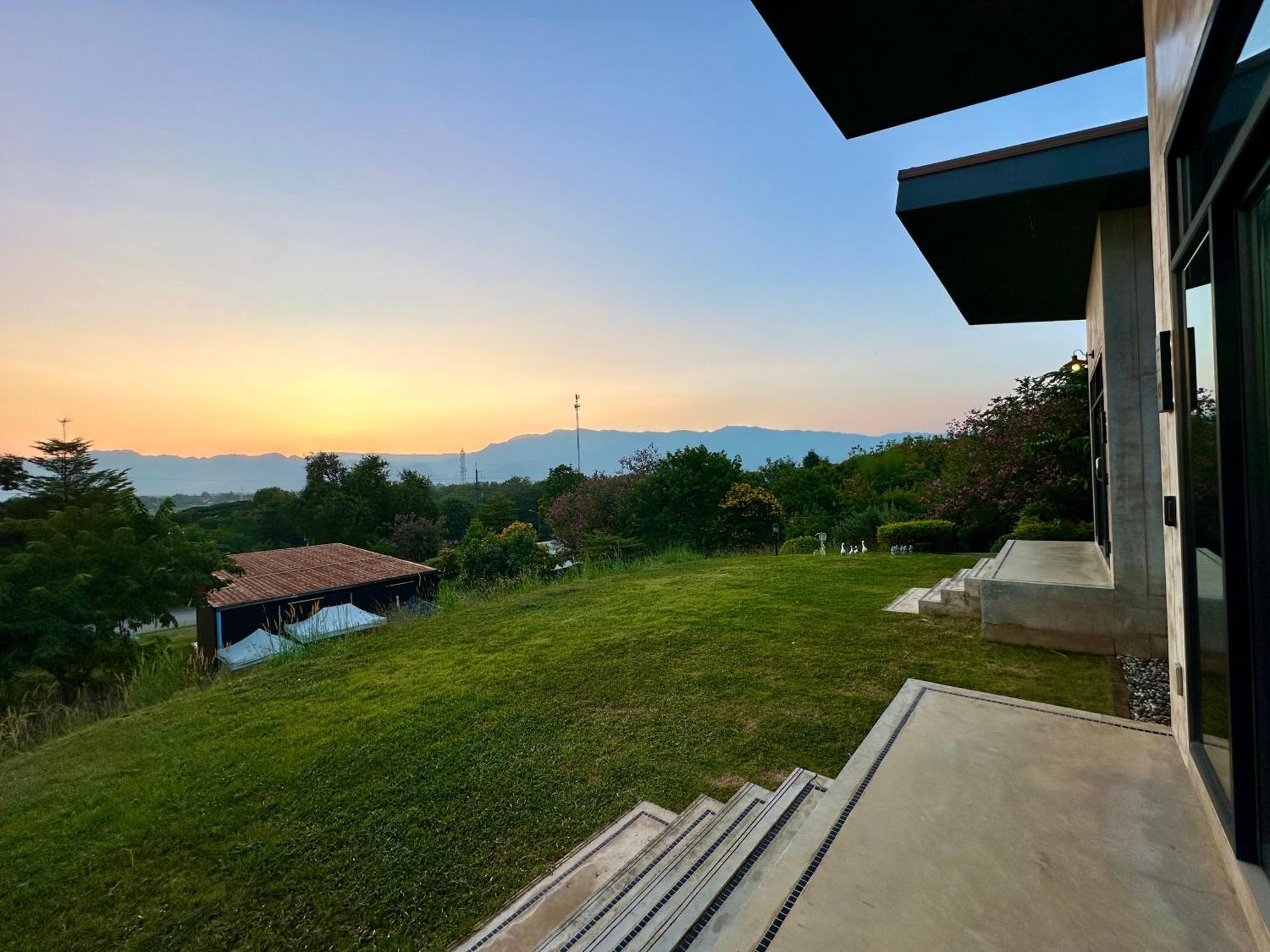 Resort The Sunnery Lom Kao