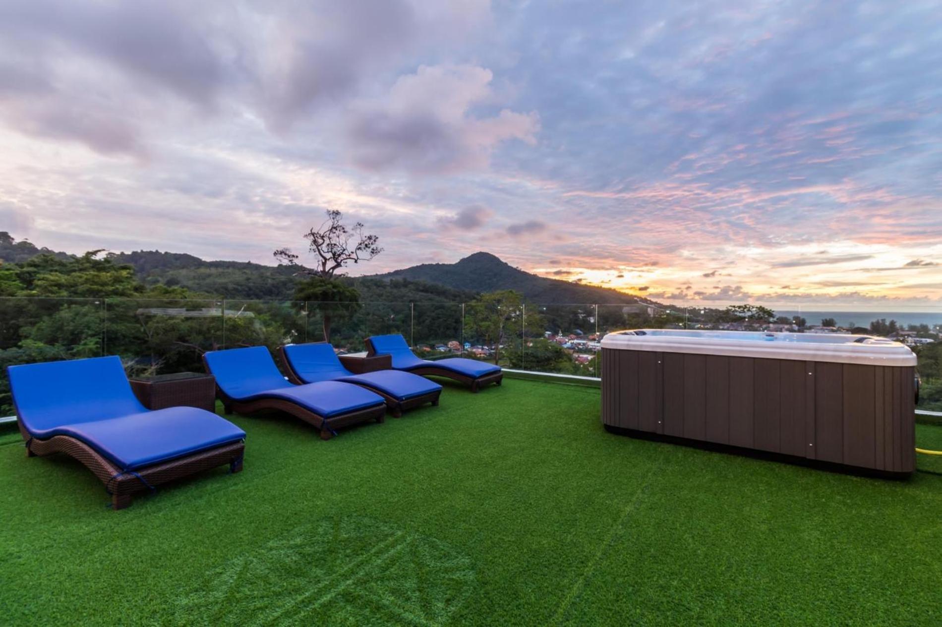 Sea View -private Pool, Jacuzzi, Maid *