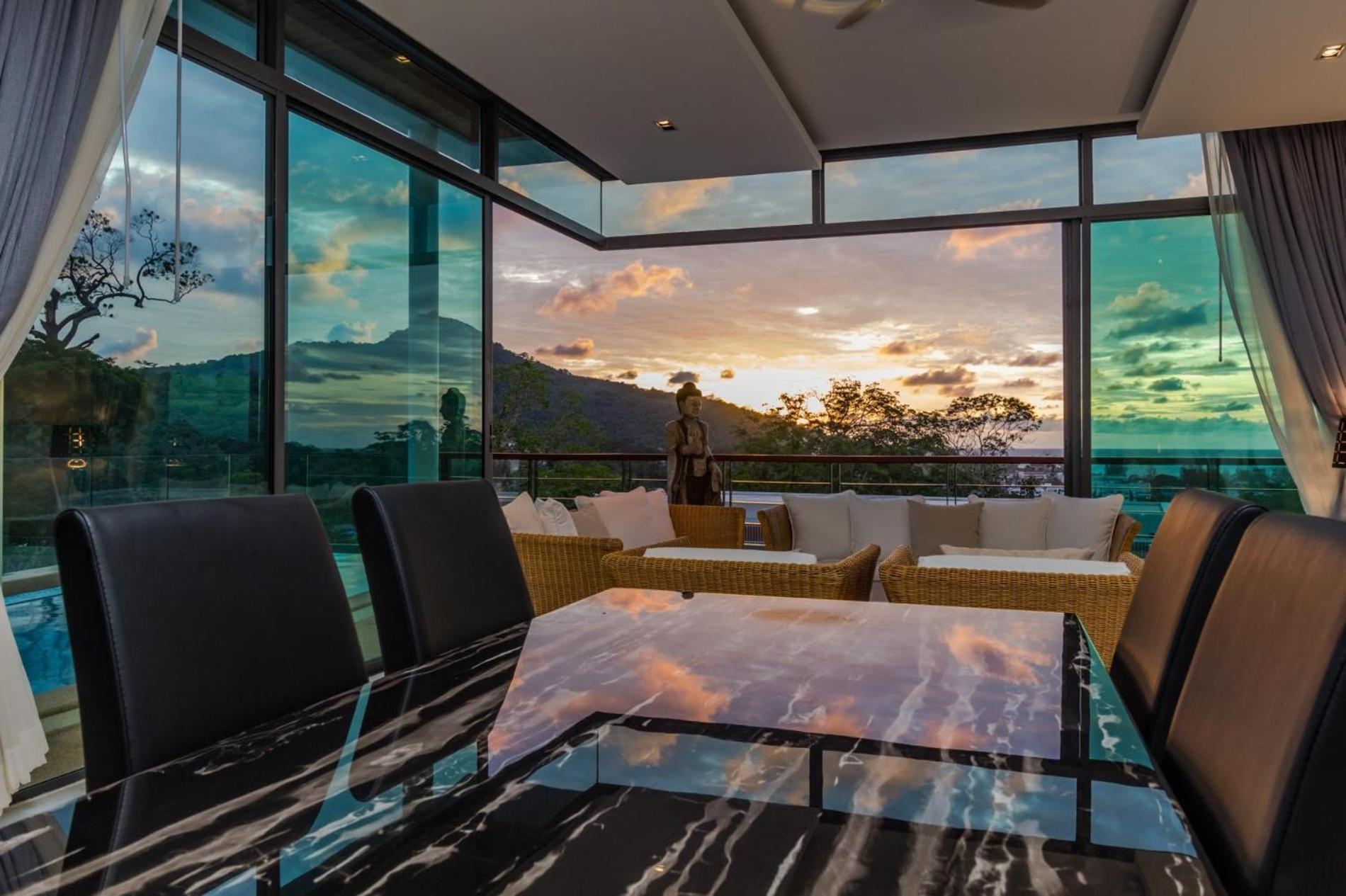 Sea View -private Pool, Jacuzzi, Maid *