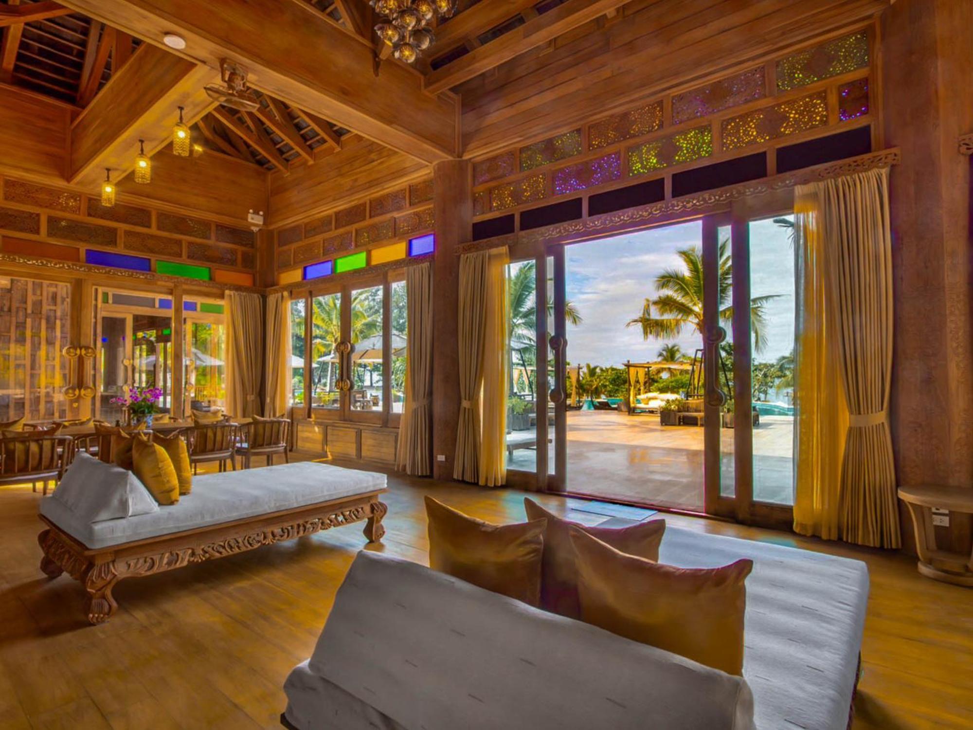 Santhiya Phuket & Resort Khok Kloi