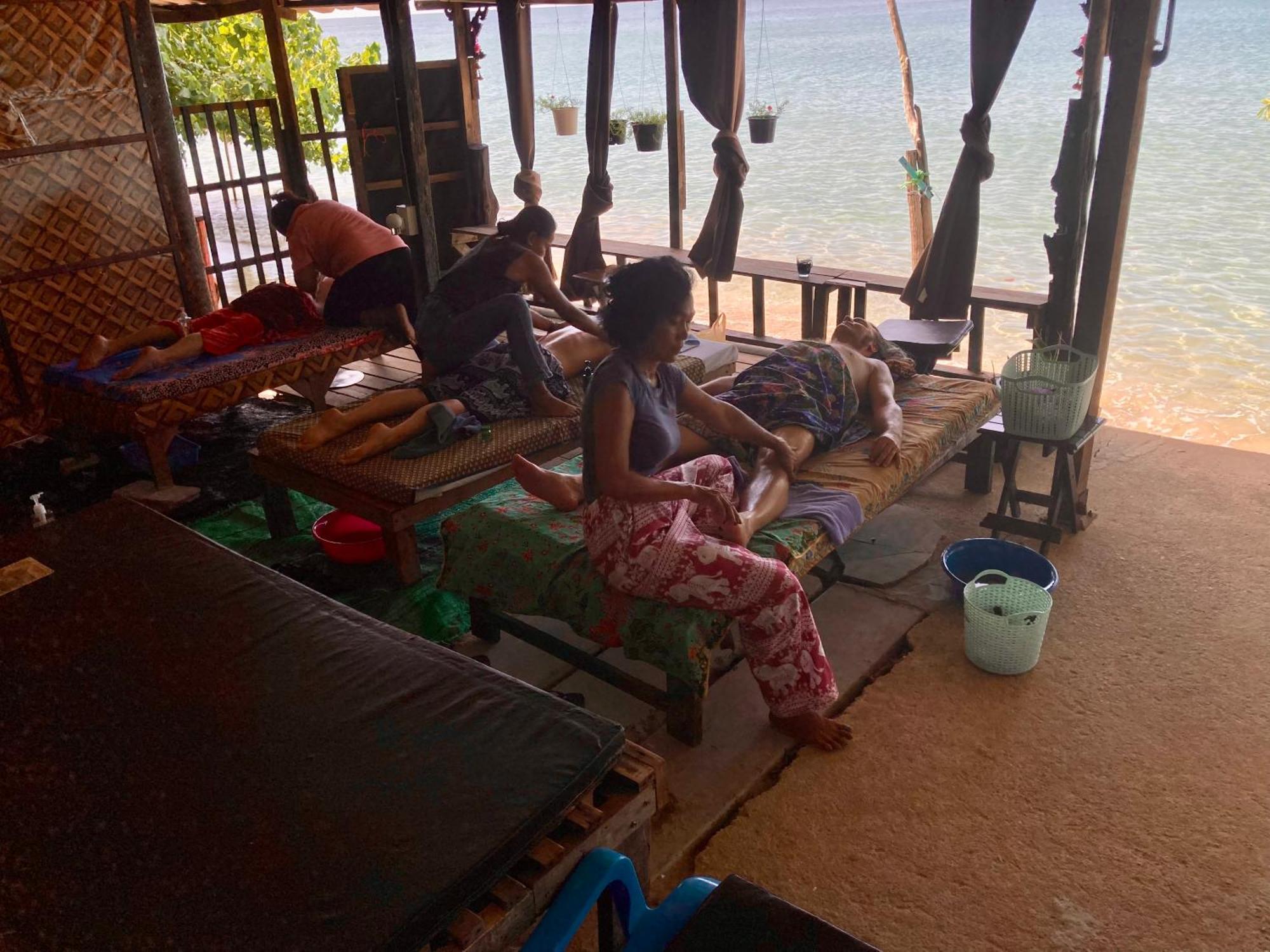 Baan Na Koh Chang