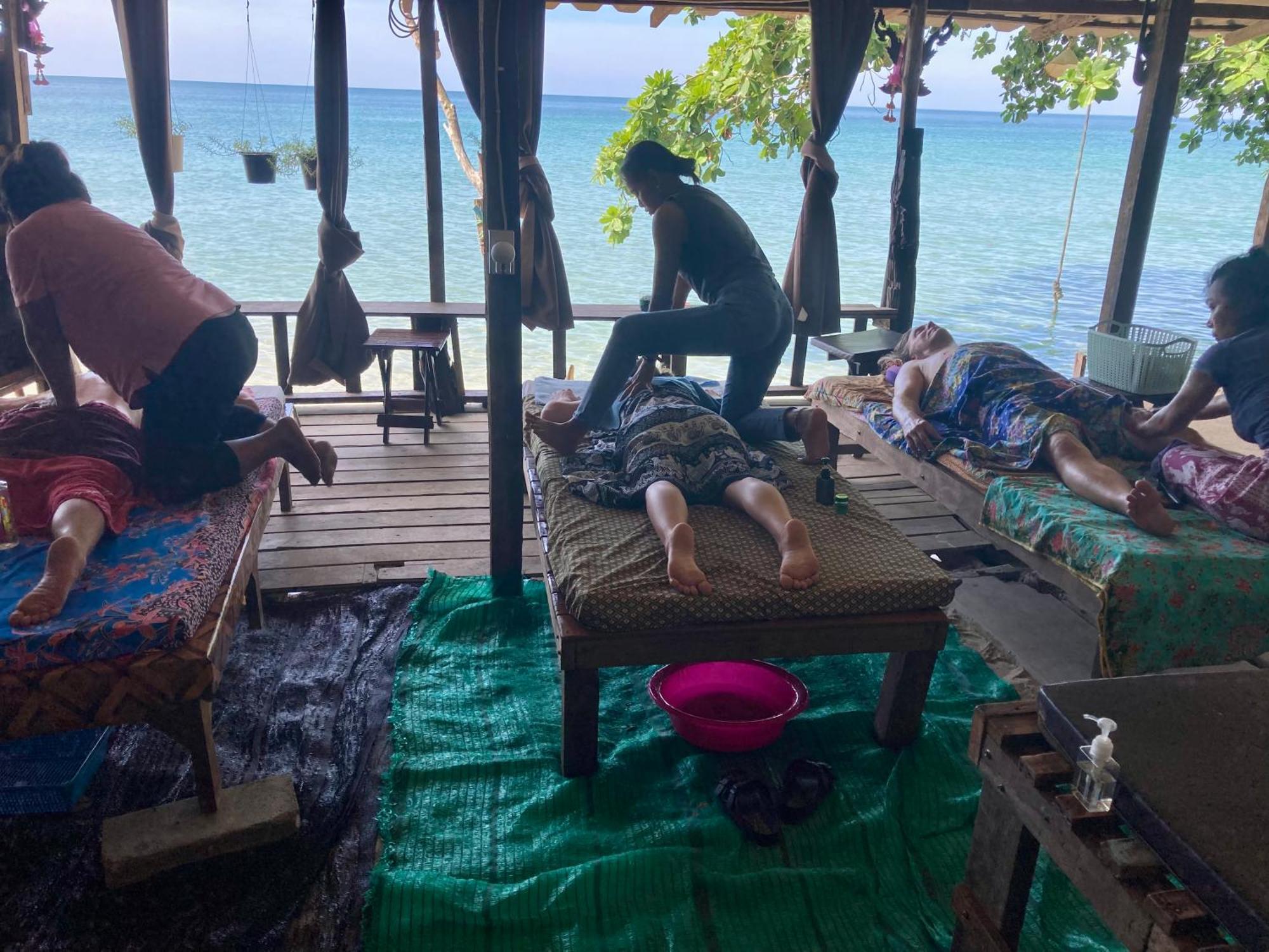 Hotel Baan Na