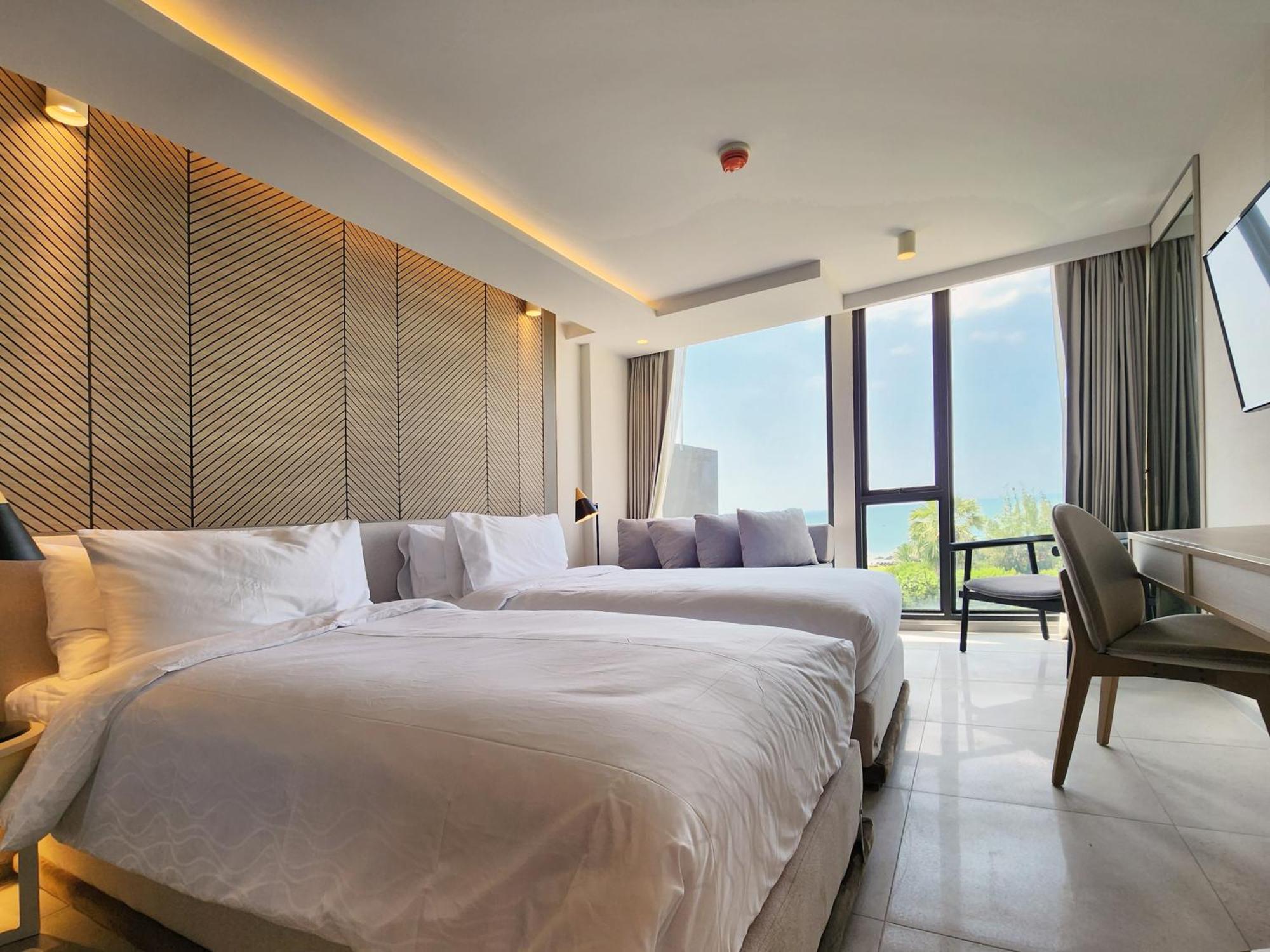 Hotel Howard Johnson By Wyndham Pattaya Jc 5*