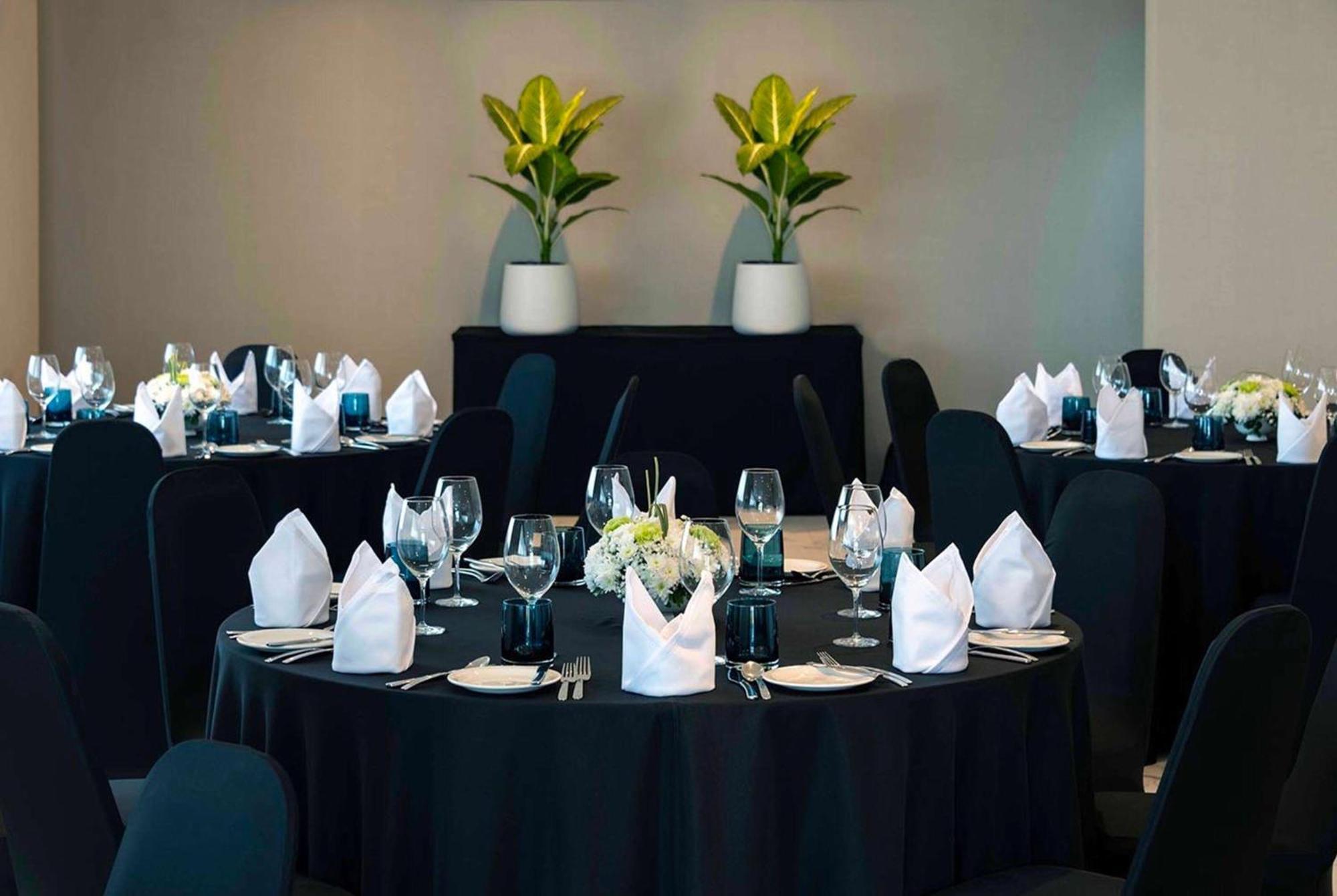 Howard Johnson By Wyndham Pattaya Jc 5*