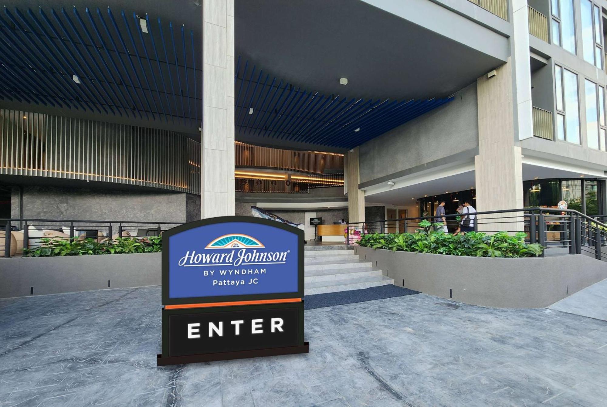 Howard Johnson By Wyndham Pattaya Jc Na Chom Thian