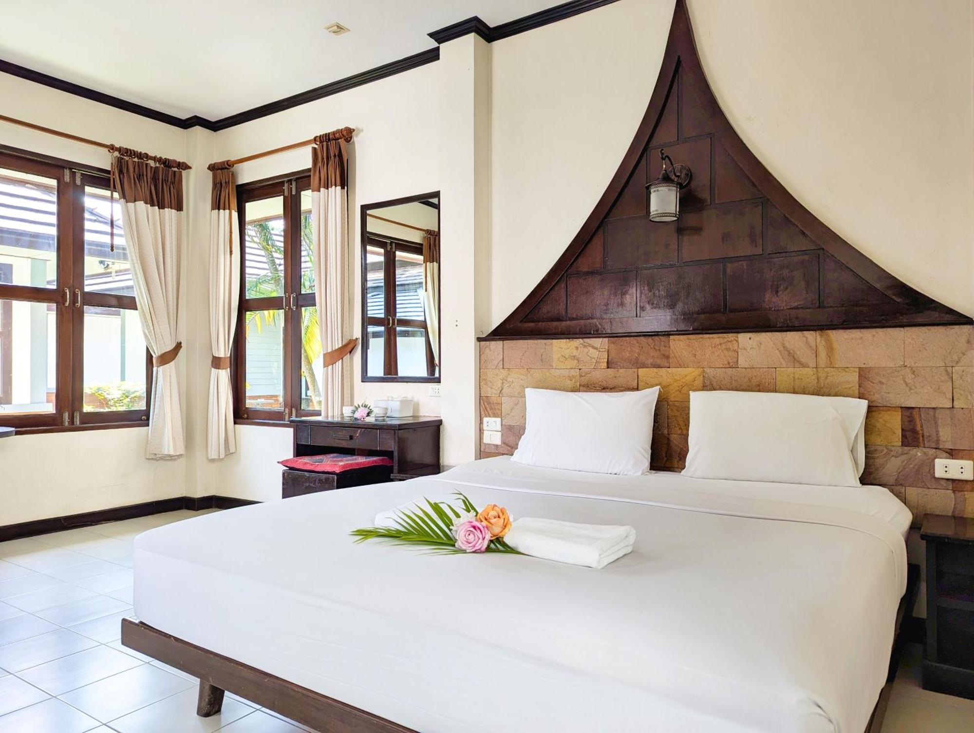 Boty 3* Koh Chang