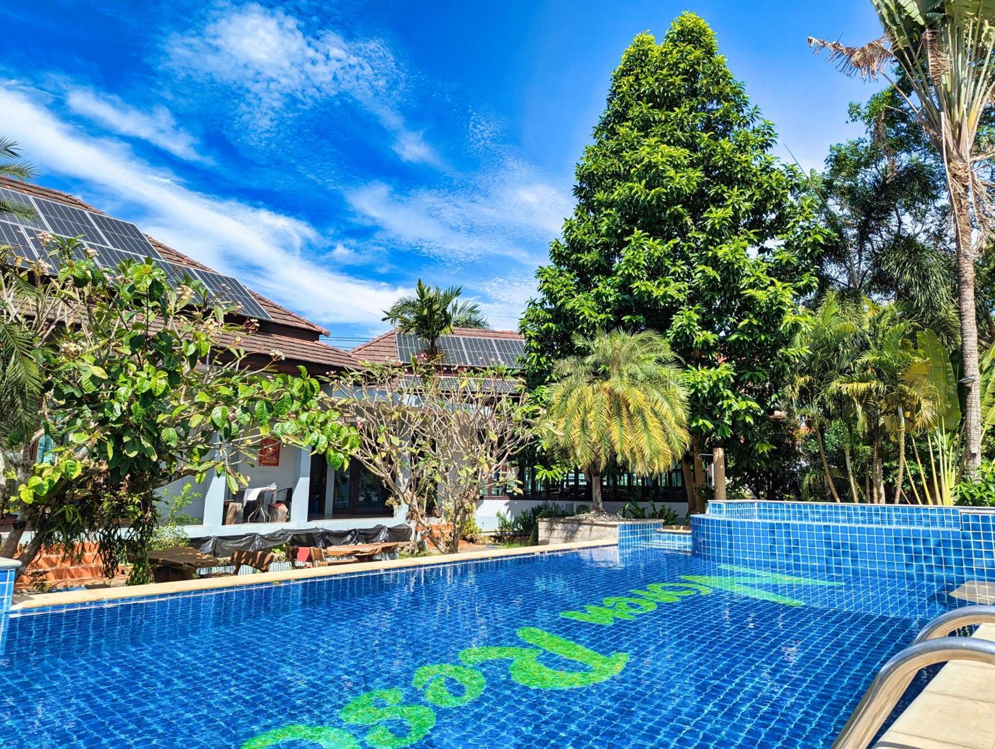Resort Boty 3*