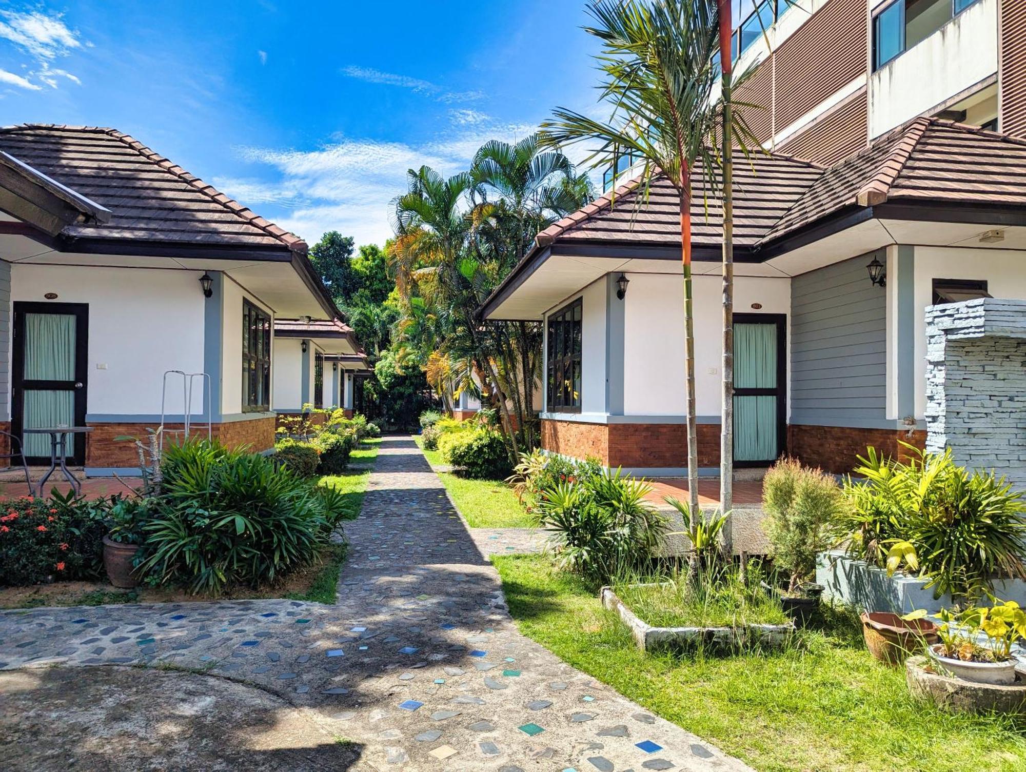 Boty Resort