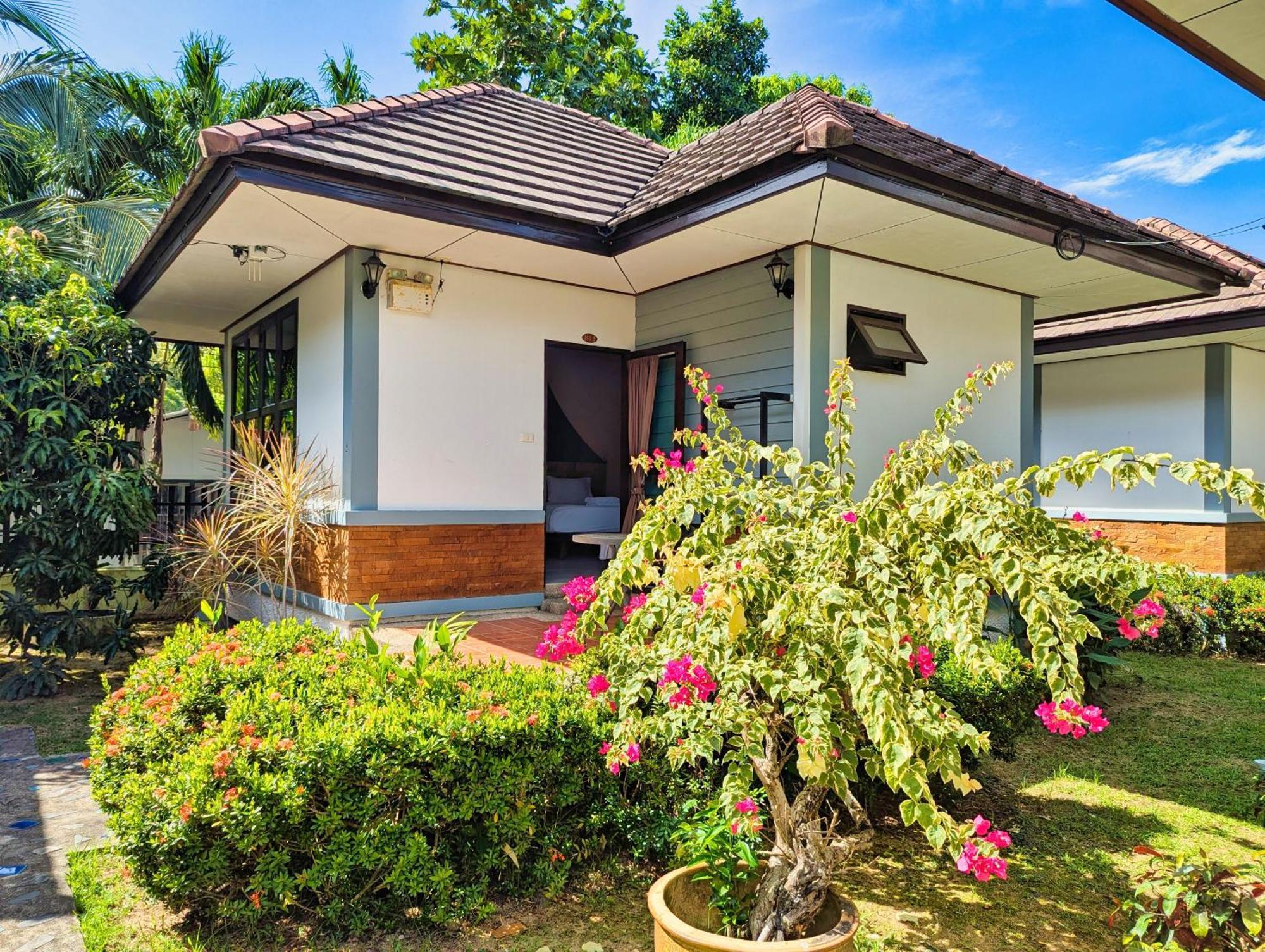 Boty 3* Koh Chang