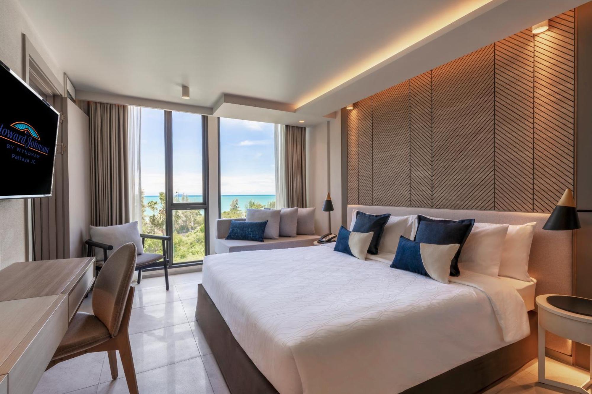 Howard Johnson By Wyndham Pattaya Jc Hotel Na Chom Thian