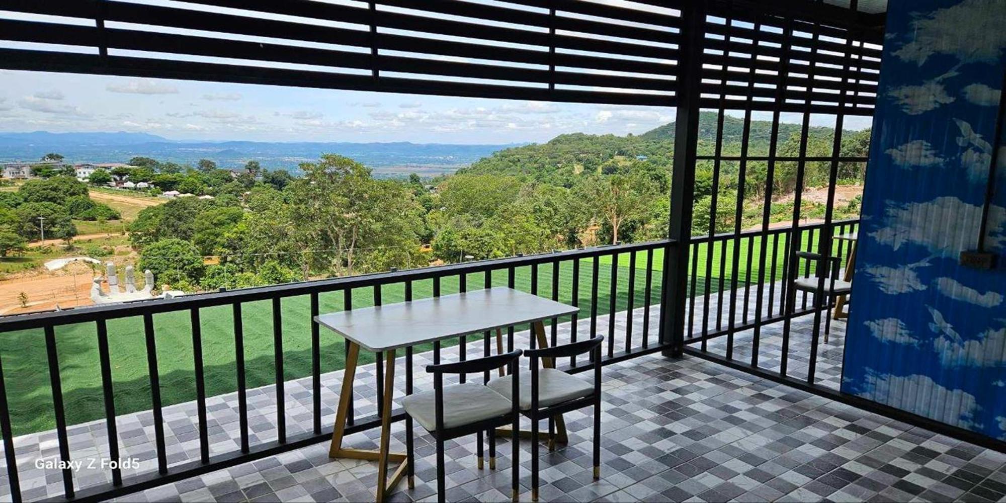 Hotel Ice Hill Pakchong