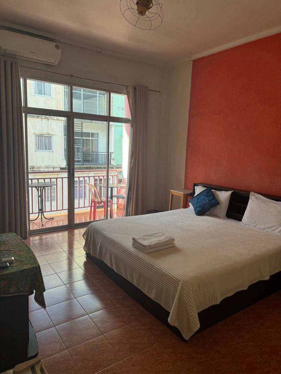 Hotel Lucky Banzaan Patong