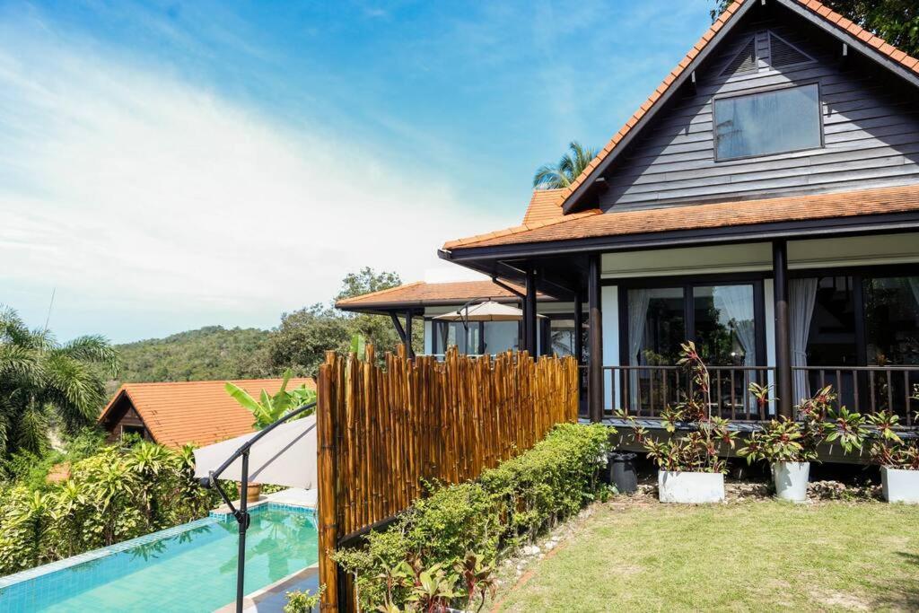Villa Baan Fah Sai *
