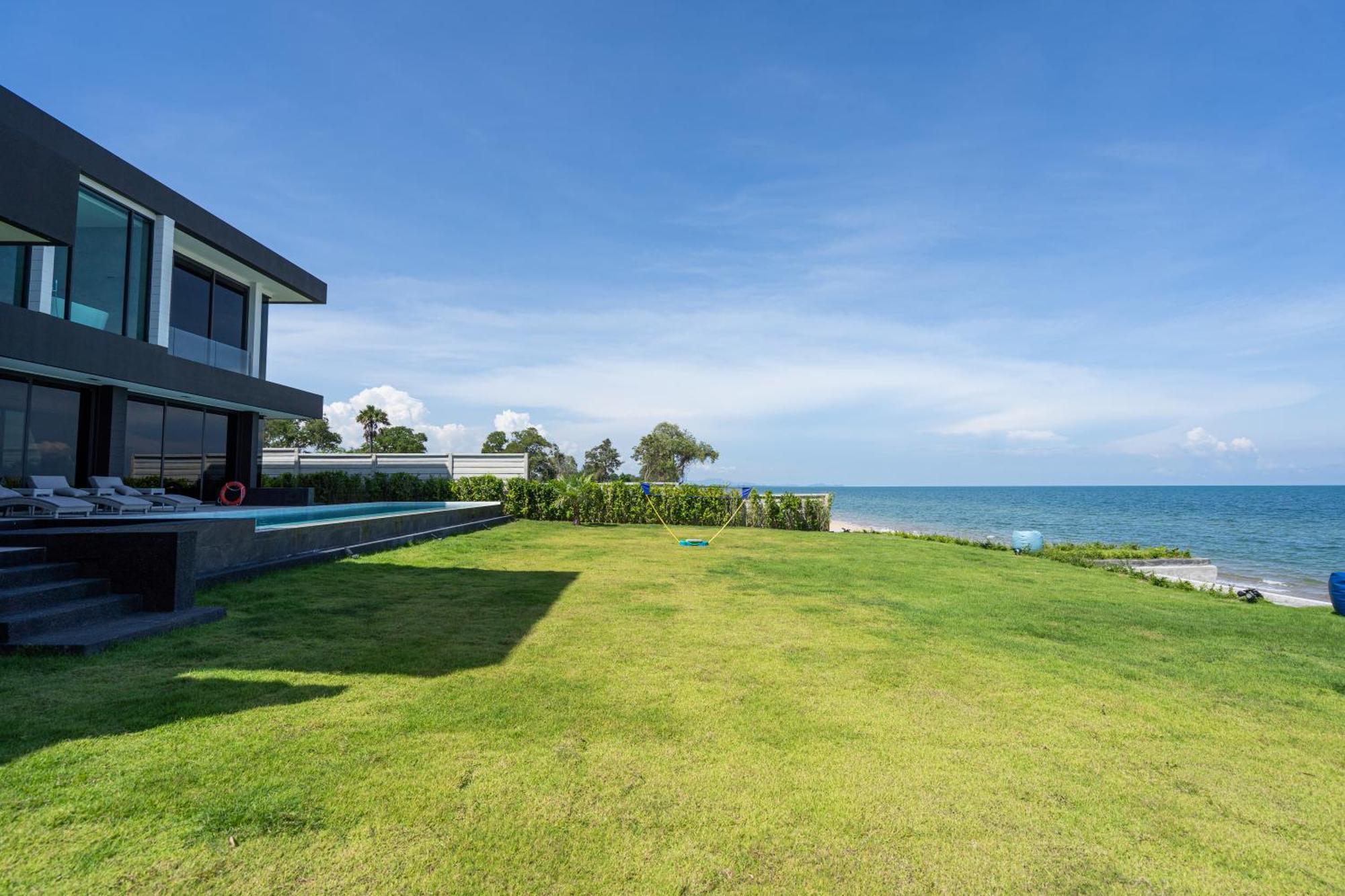 Astral Huahin-kuiburi Villa *