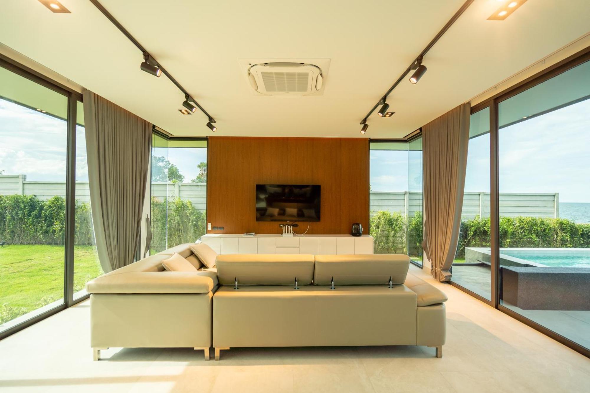 Astral Huahin-kuiburi Villa