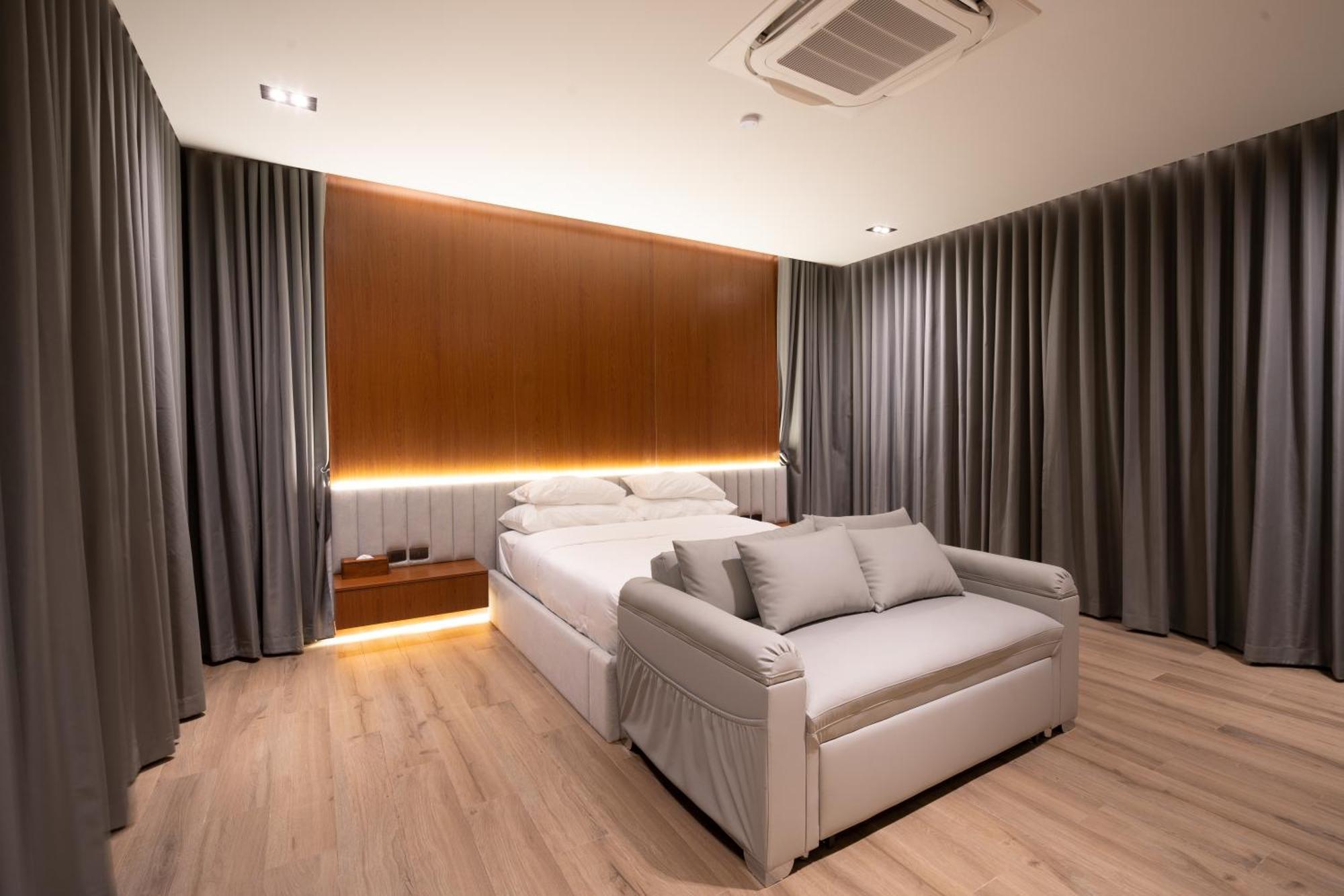 Villa Astral Huahin-kuiburi