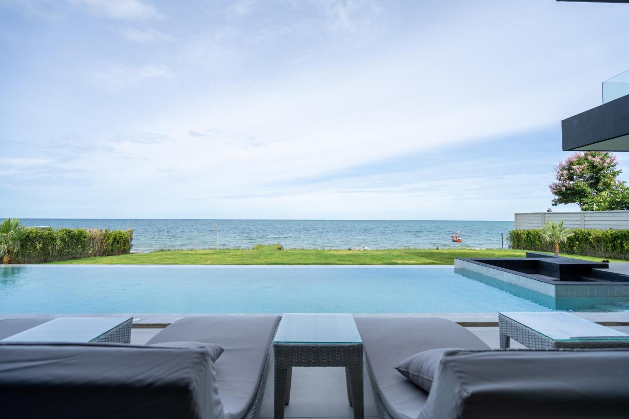 Astral Huahin-kuiburi * Prachuap Khiri Khan