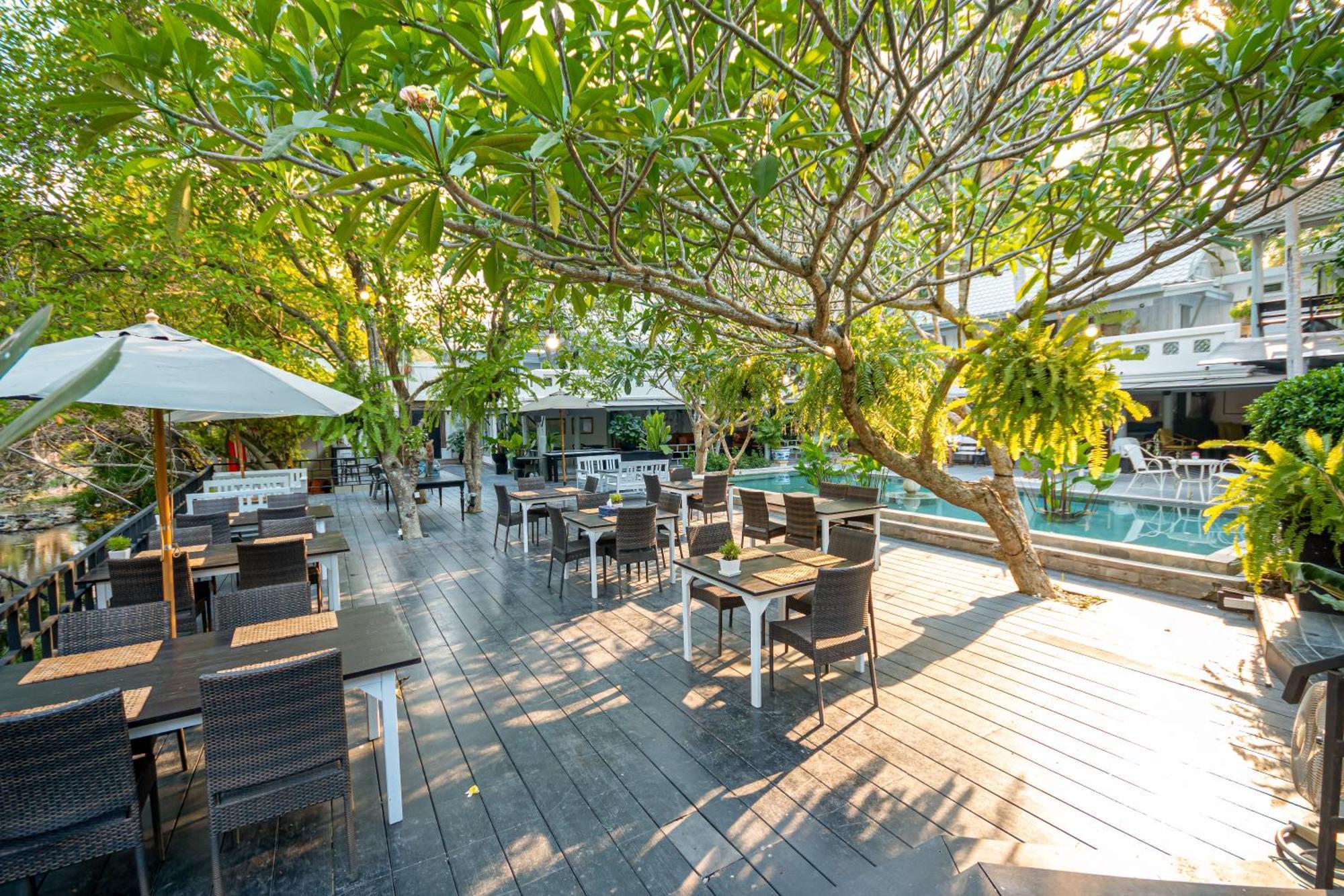 Resort Zantiis Ndol Muak Lek