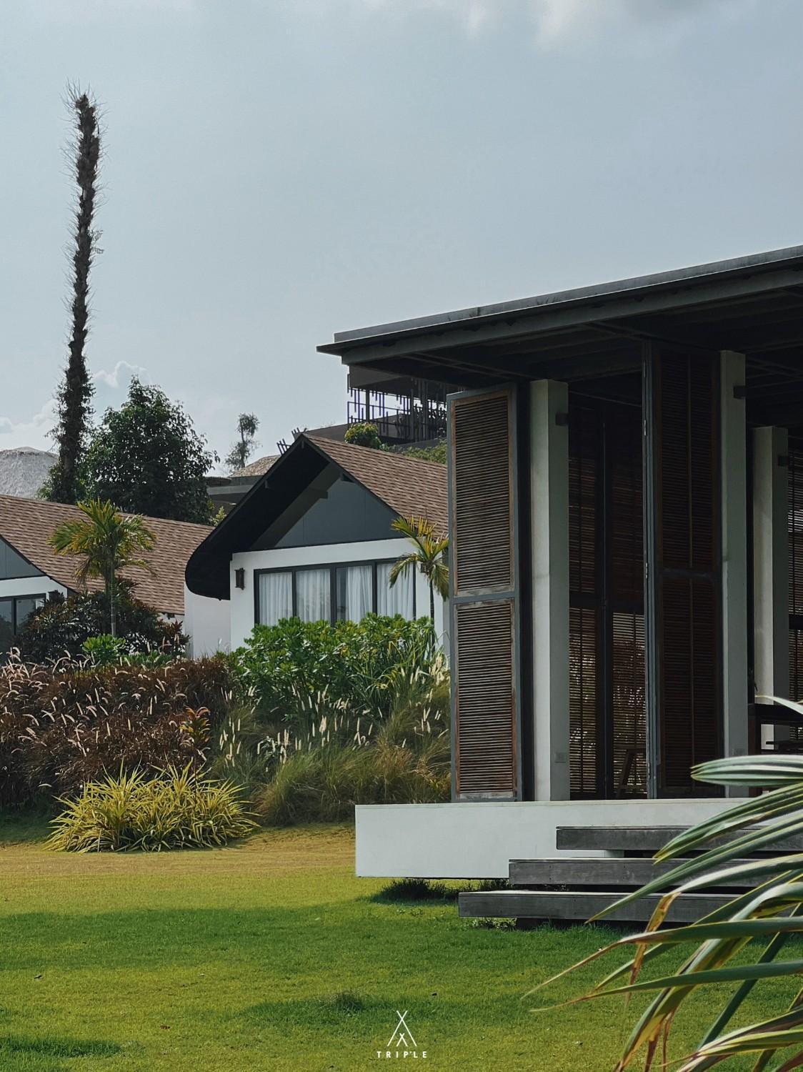 Resort Little Moon *