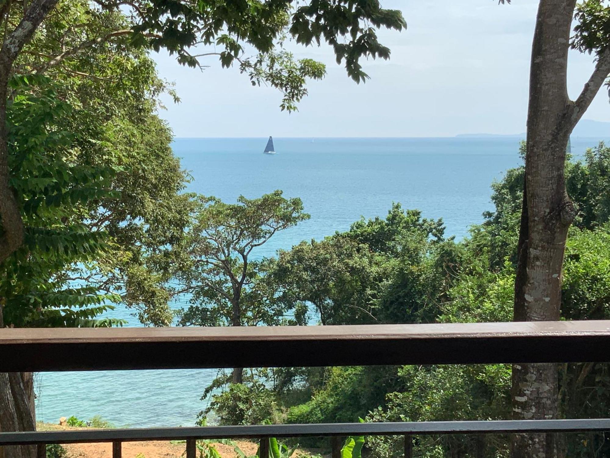 Villa Beachfront In Rawai