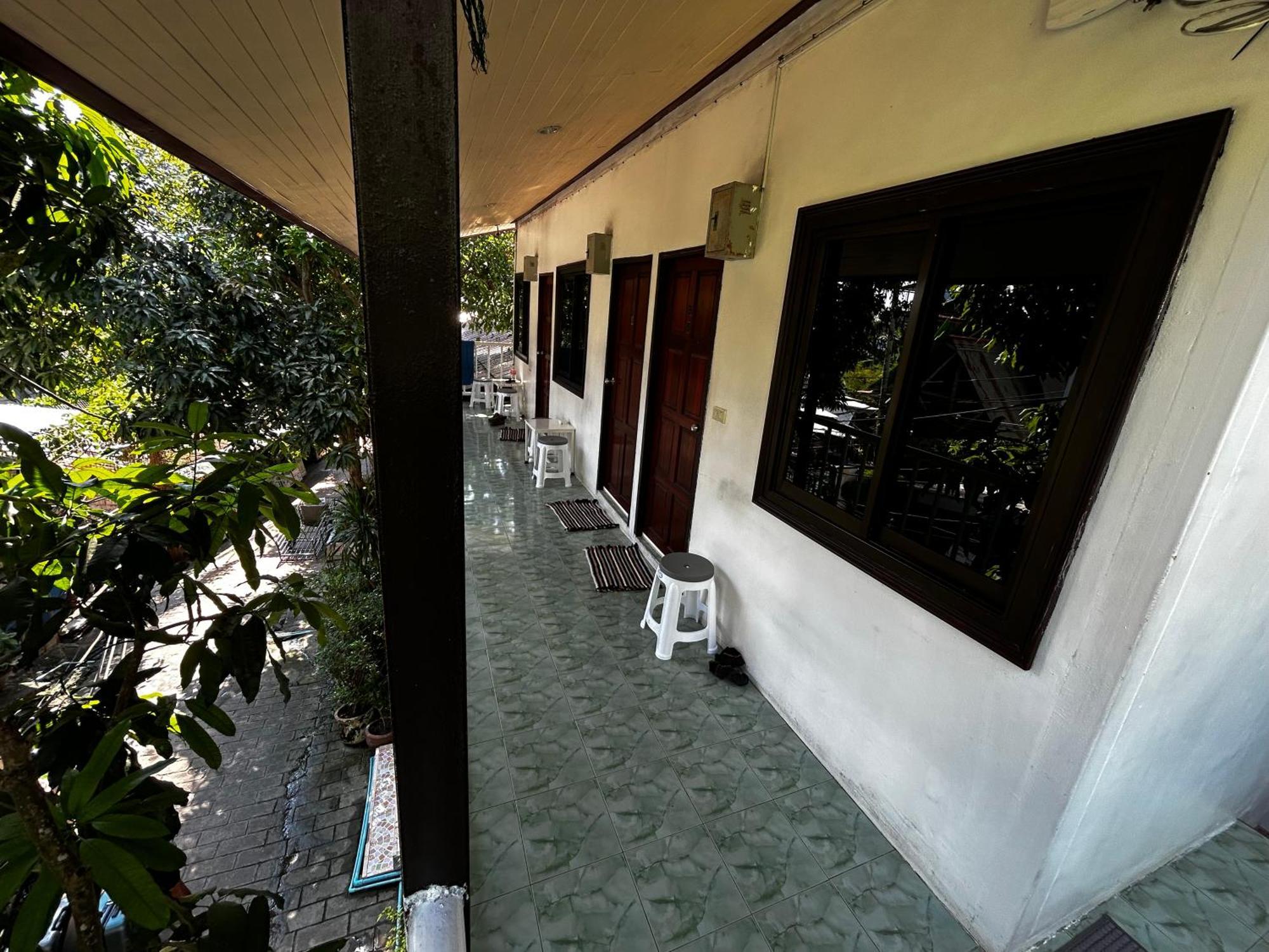 Coco's Guest house