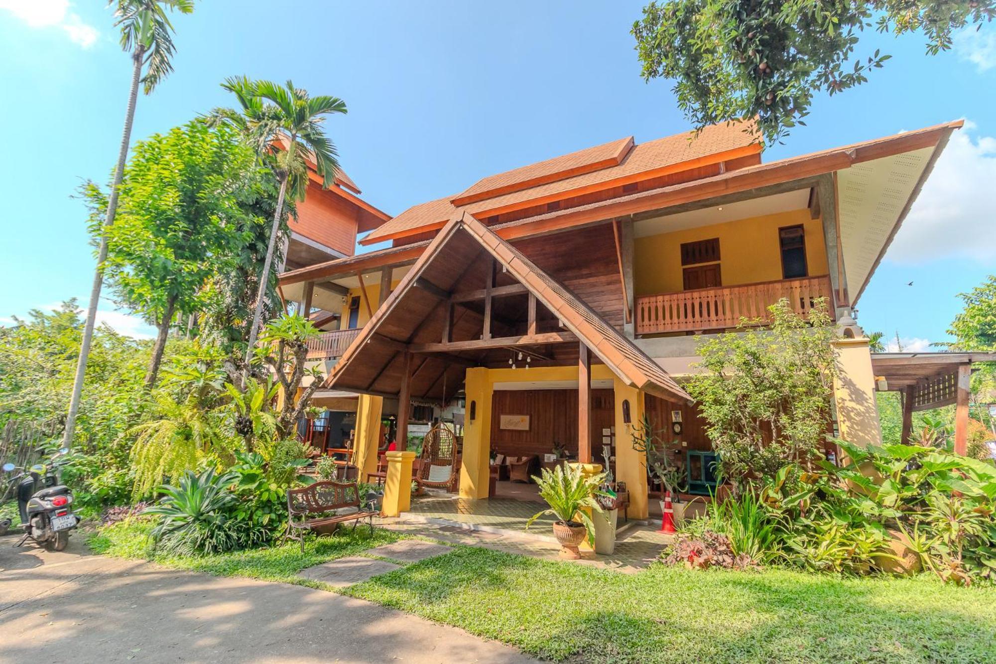 Auangkham Resort 3*