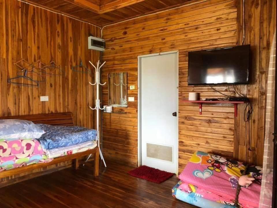 Bann Mai Sai Mhog Khao Kho