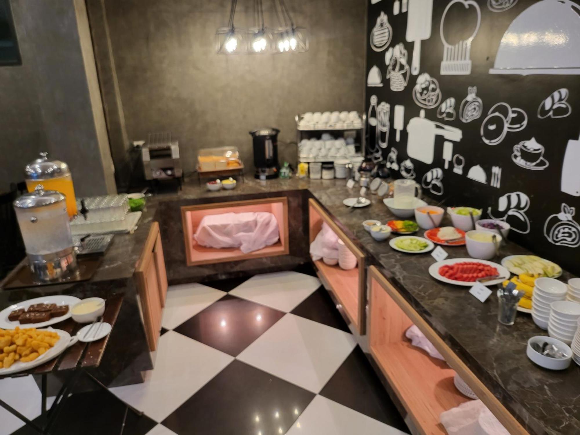 Hotel Irin 3*