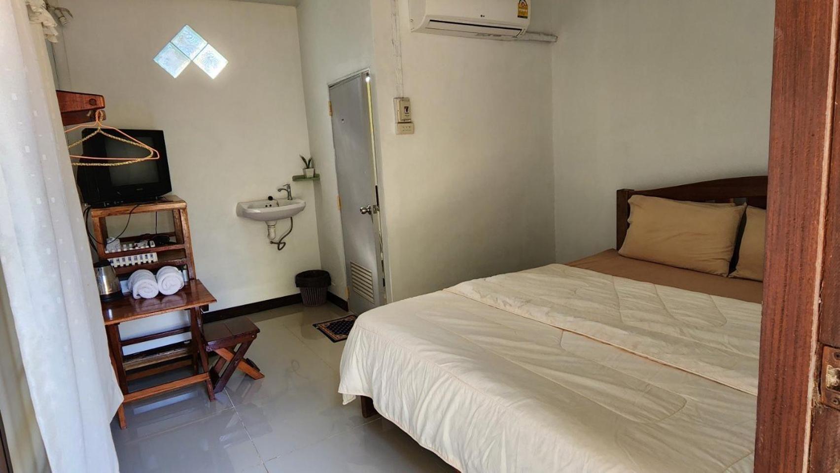 Resort Bansuanphuhong