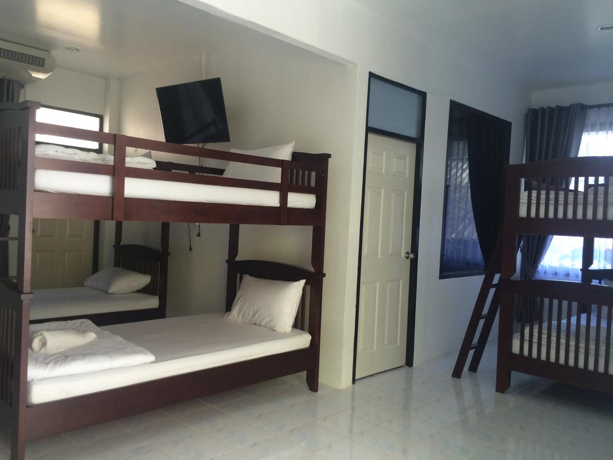 Laytrang Pakmeng Marina And Hotel